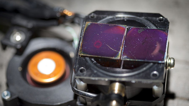 ANU - Transparent perovskite solar cell ANU - Transparent perovskite solar cell