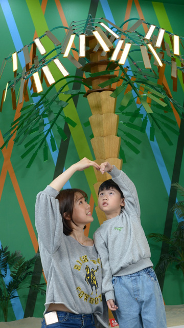 ITRI - Flexible OLED lighting fixtures ITRI - Flexible OLED lighting fixtures
